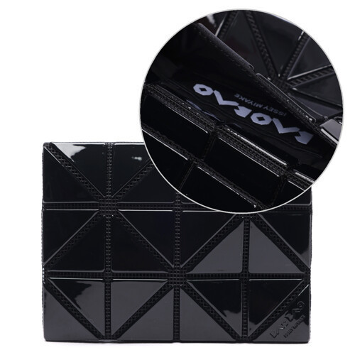 Issey Miyake[Issey Miyake] Card Wallet (BB26AG711_15_22S)/AUTHENTIC