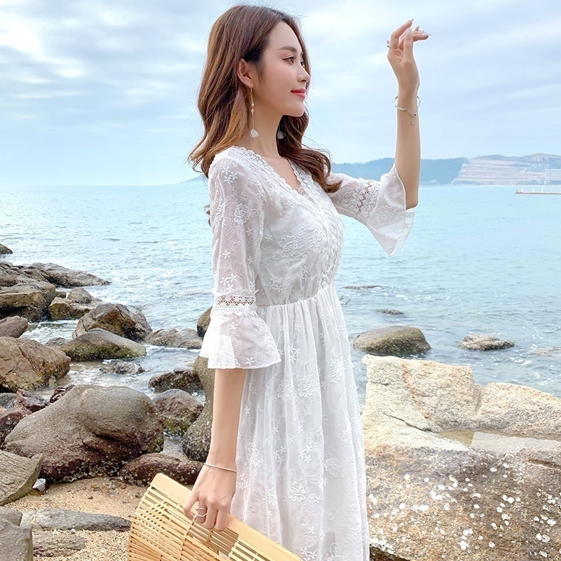 Bali Hainan Sanya beach skirt Girl Super fairy seaside holiday gentle fairy skirt skinny white skirt