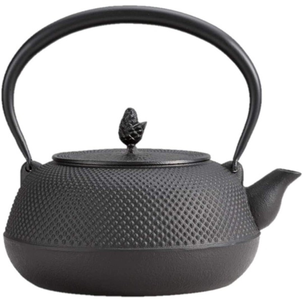 Japan direct delivery Iwachu Iwachu iron bottle 18 type flat arare IH support black beef with 1.7L southern ironware 11944