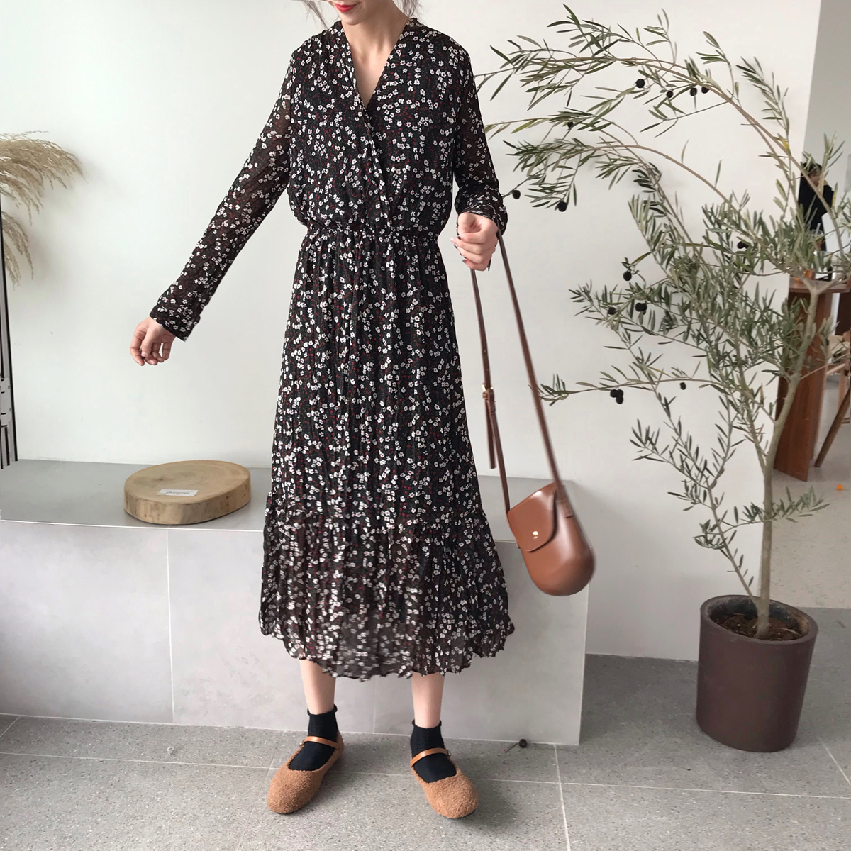 2019 korean style new pleated design shredded flower dress