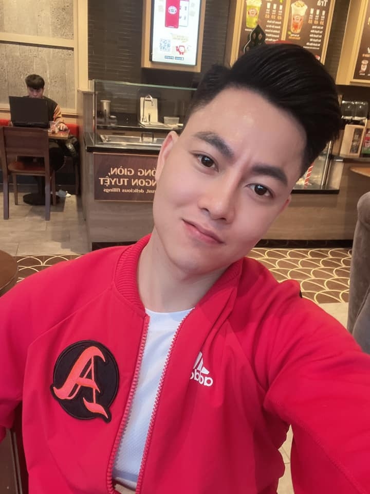 Cửa hàng Steven Long